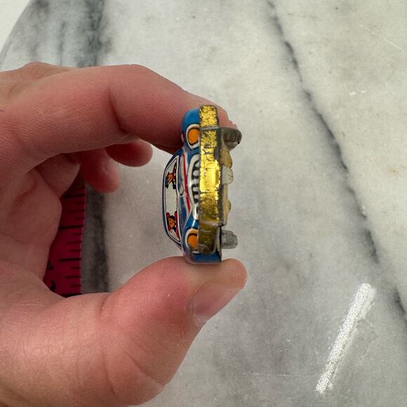 Vintage Ambulance japanese matchbox car - Picture 3 of 7